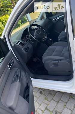 Мікровен Volkswagen Touran 2013 в 