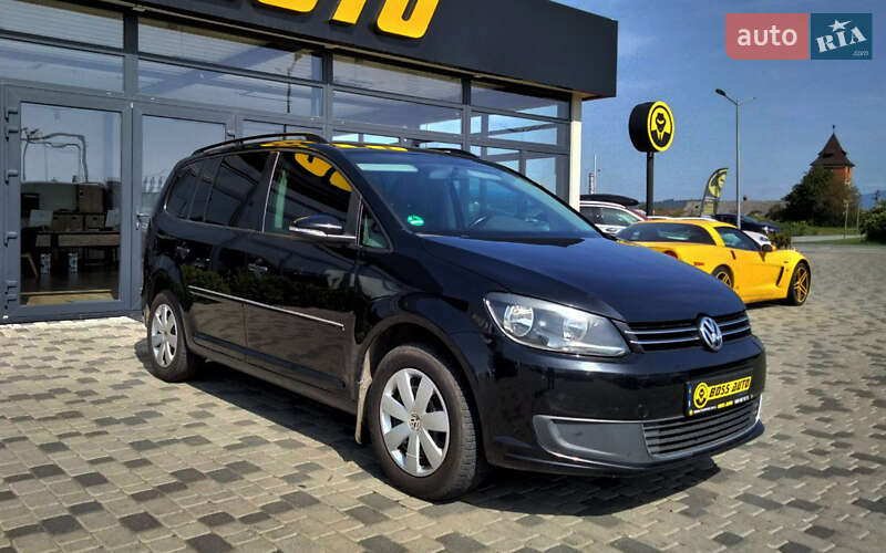Volkswagen Touran 2012