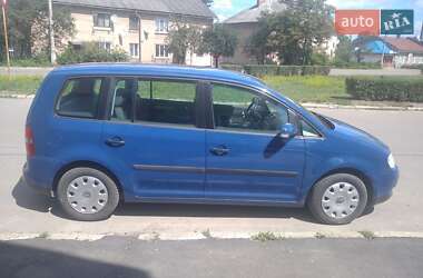 Минивэн Volkswagen Touran 2004 в Калуше