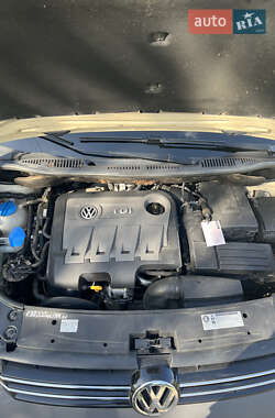Микровэн Volkswagen Touran 2015 в 
