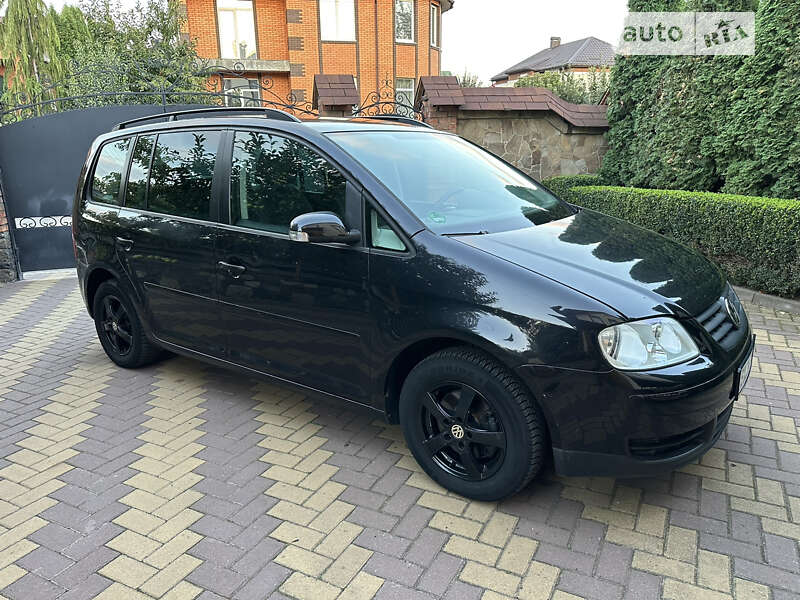 Мінівен Volkswagen Touran 2005 в Хмельницькому