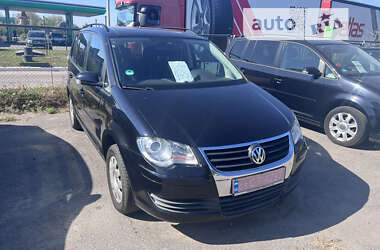 Минивэн Volkswagen Touran 2009 в Полтаве