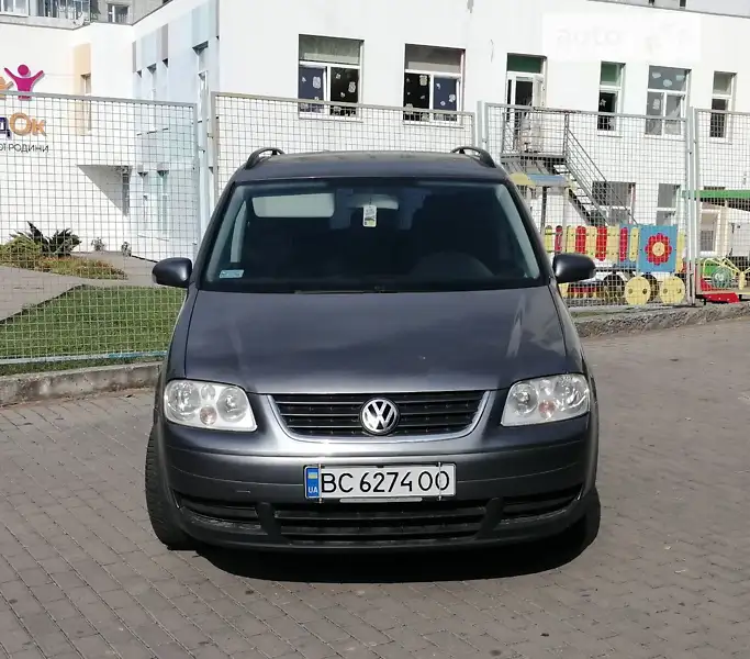 Volkswagen Touran 2005