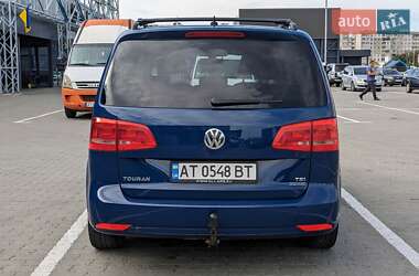 Микровэн Volkswagen Touran 2011 в Ивано-Франковске