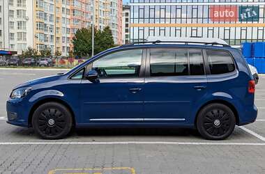 Микровэн Volkswagen Touran 2011 в Ивано-Франковске