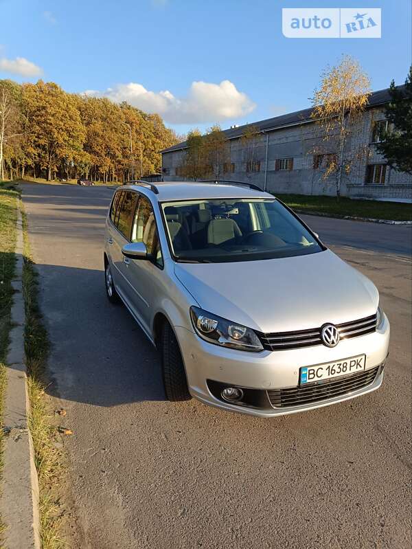 Микровэн Volkswagen Touran 2011 в Львове фото 18 Микровэн Volkswagen Touran 2011 в Львове