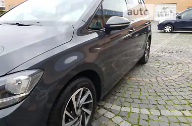 Volkswagen Touran 2018