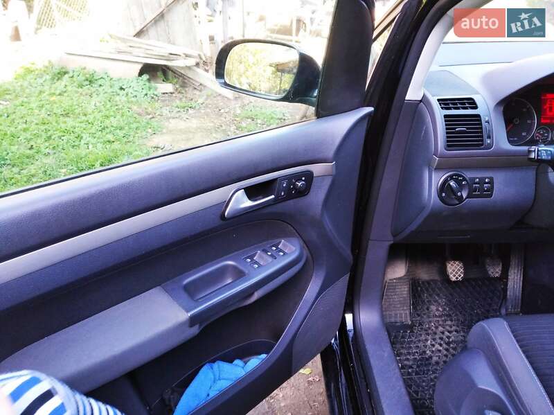 Минивэн Volkswagen Touran 2008 в Мостиске фото 2 Минивэн Volkswagen Touran 2008 в Мостиске