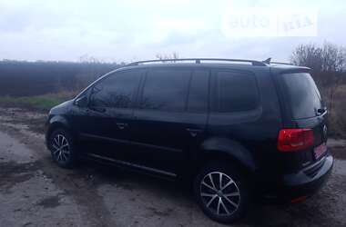 Микровэн Volkswagen Touran 2014 в Белой Церкви