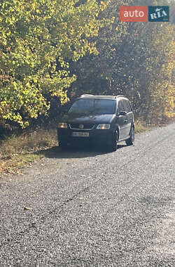 Минивэн Volkswagen Touran 2004 в Виннице