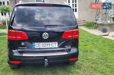 Микровэн Volkswagen Touran 2014 в Черновцах