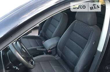 Мінівен Volkswagen Touran 2006 в 