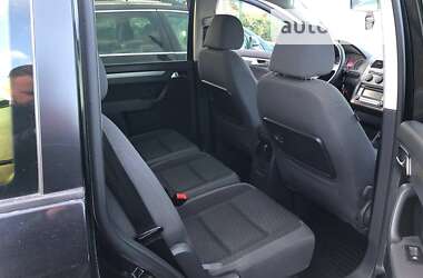 Мінівен Volkswagen Touran 2006 в 
