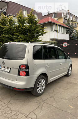 Минивэн Volkswagen Touran 2009 в Одессе