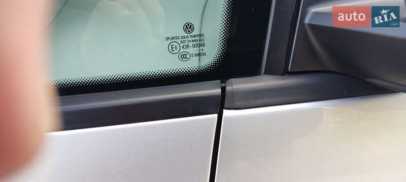 Микровэн Volkswagen Touran 2014 в Каменец-Подольском