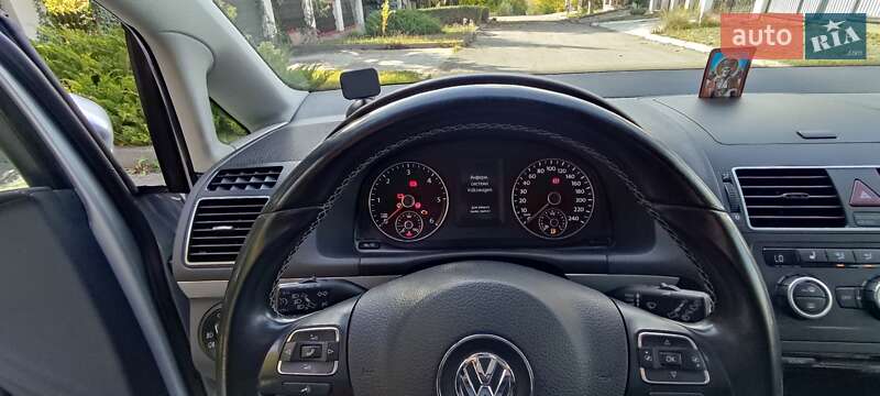 Микровэн Volkswagen Touran 2014 в Каменец-Подольском