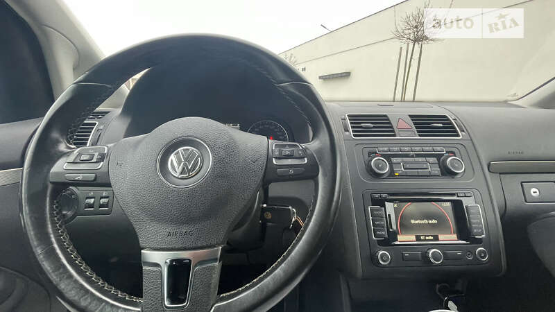 Микровэн Volkswagen Touran 2011 в Ужгороде