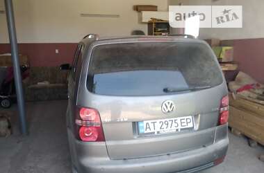 Мінівен Volkswagen Touran 2006 в Коломиї