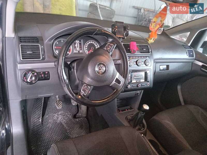 Микровэн Volkswagen Touran 2013 в Камне-Каширском фото 8 Микровэн Volkswagen Touran 2013 в Камне-Каширском