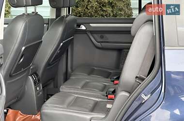 Микровэн Volkswagen Touran 2013 в Львове