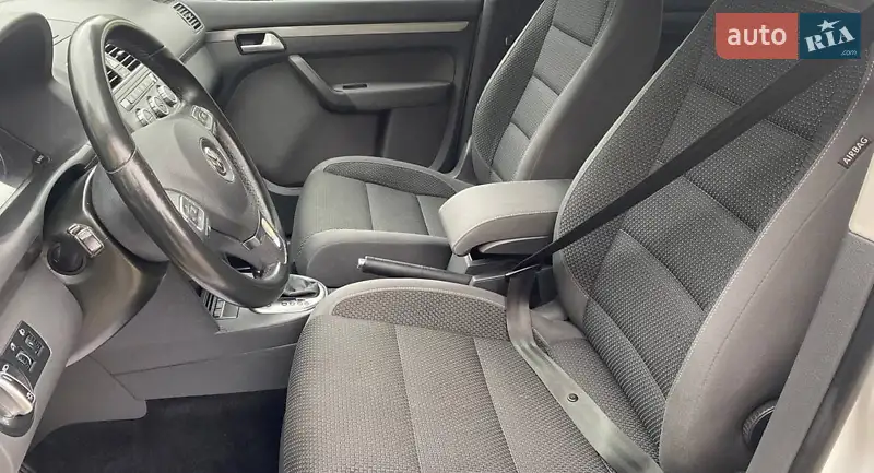 Volkswagen Touran 2014 VIN WVGZZZ1TZFW008825 фото оголошення 2 з 43