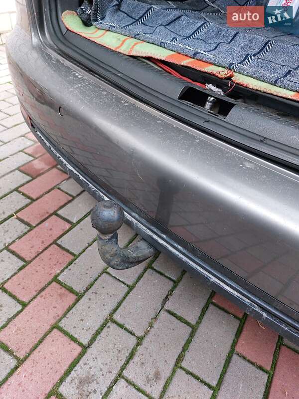 Микровэн Volkswagen Touran 2010 в Броварах фото 10 Микровэн Volkswagen Touran 2010 в Броварах