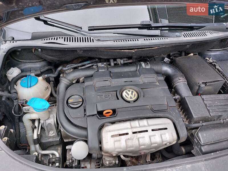 Микровэн Volkswagen Touran 2010 в Броварах фото 15 Микровэн Volkswagen Touran 2010 в Броварах