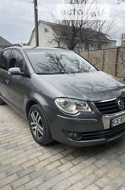 Мінівен Volkswagen Touran 2007 в Сокирянах