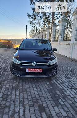 Микровэн Volkswagen Touran 2018 в Тернополе