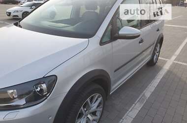 Минивэн Volkswagen Touran 2014 в Одессе