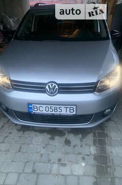 Минивэн Volkswagen Touran 2012 в Стрые