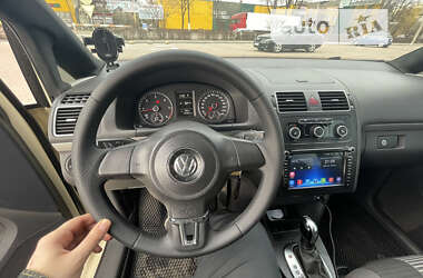 Мікровен Volkswagen Touran 2011 в Житомирі