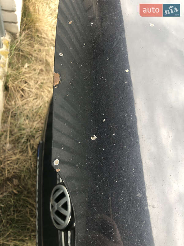 Минивэн Volkswagen Touran 2012 в Харькове