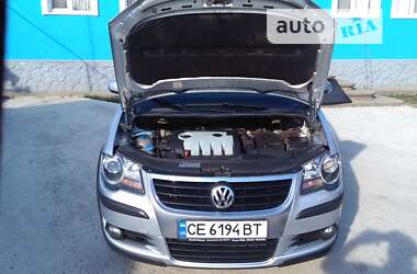 Мінівен Volkswagen Touran 2008 в Чернівцях