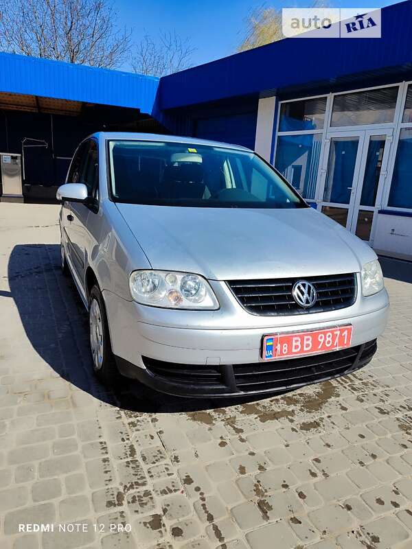 Мінівен Volkswagen Touran 2004 в Кременці