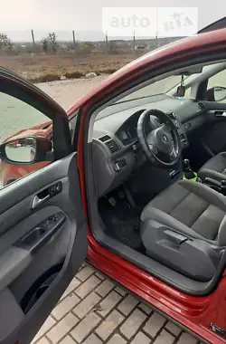 Volkswagen Touran 2013