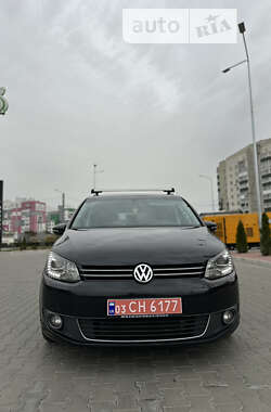 Минивэн Volkswagen Touran 2012 в Луцке