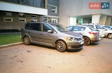 Минивэн Volkswagen Touran 2010 в 