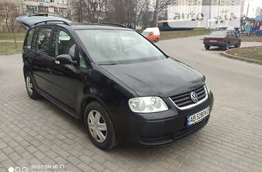 Минивэн Volkswagen Touran 2006 в Виннице