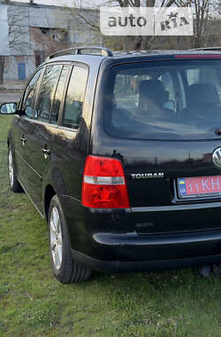 Минивэн Volkswagen Touran 2006 в Лубнах