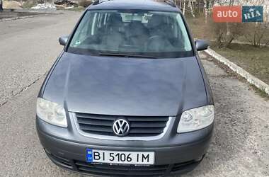 Минивэн Volkswagen Touran 2004 в Кременчуге