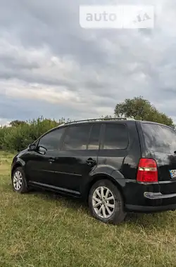 Volkswagen Touran 2004