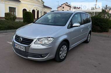 Минивэн Volkswagen Touran 2007 в Бердичеве