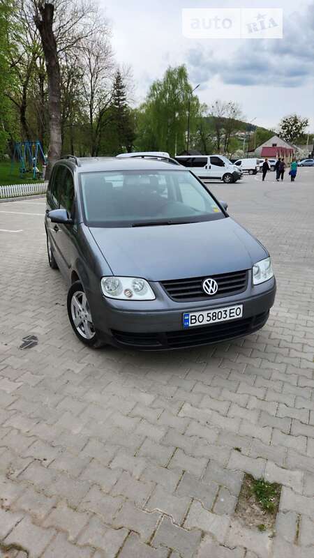 Мінівен Volkswagen Touran 2004 в Бережанах