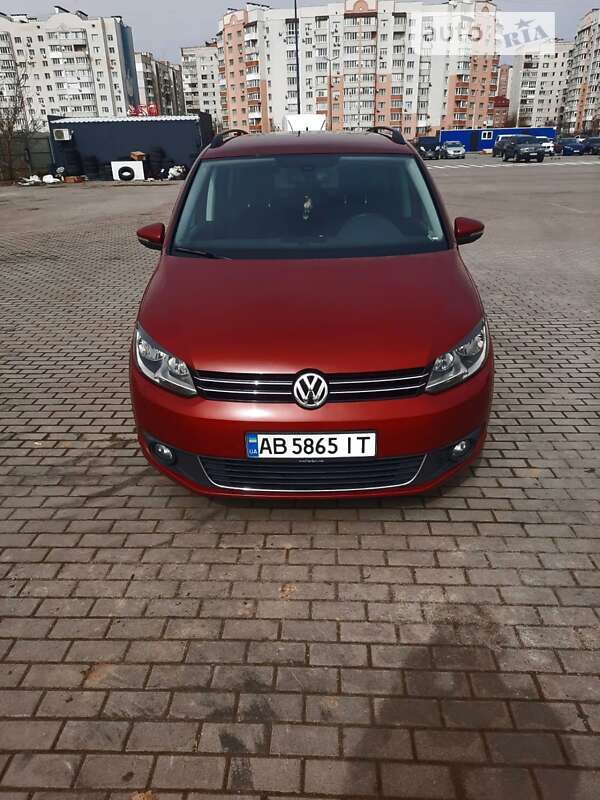Минивэн Volkswagen Touran 2013 в Виннице