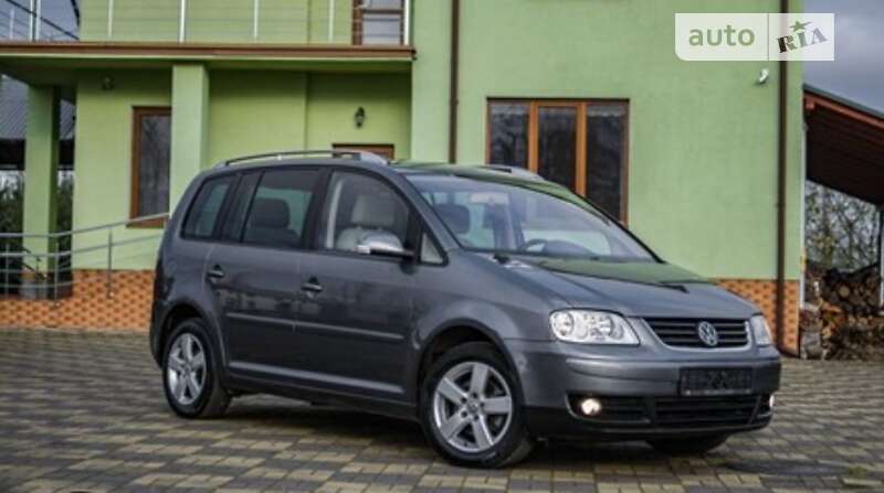 Минивэн Volkswagen Touran 2008 в Хмельницком