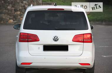 Минивэн Volkswagen Touran 2013 в Белой Церкви