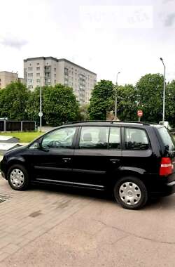 Минивэн Volkswagen Touran 2004 в Житомире