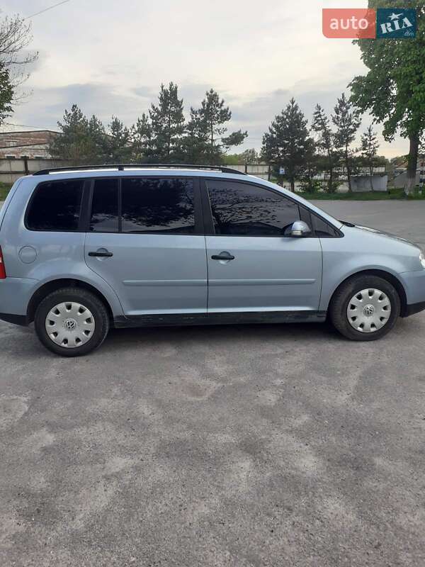 Мінівен Volkswagen Touran 2006 в Хмільнику фото 8 Мінівен Volkswagen Touran 2006 в Хмільнику