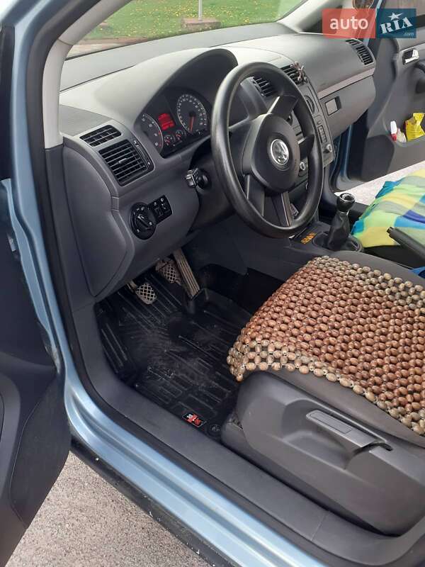 Мінівен Volkswagen Touran 2006 в Хмільнику фото 14 Мінівен Volkswagen Touran 2006 в Хмільнику